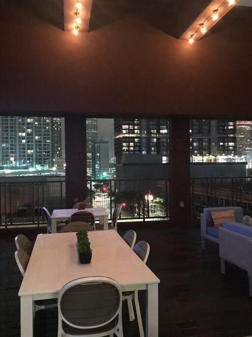 Luxury Apartment Close To Everything W Free Parking 5 Houston Ngoại thất bức ảnh