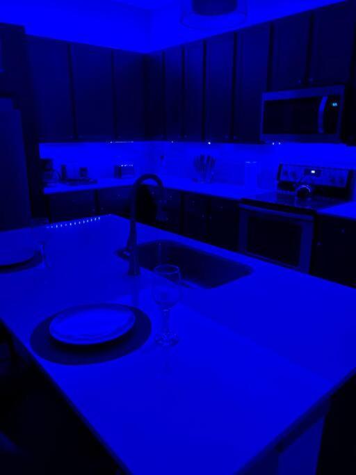 Luxury Apartment Close To Everything W Free Parking 5 Houston Ngoại thất bức ảnh