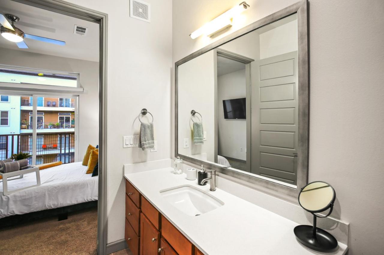 Luxury Apartment Close To Everything W Free Parking 5 Houston Ngoại thất bức ảnh
